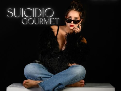Asia Antonietti, in arte Asia, presenta il suo ultimo singolo “Suicidio Gourmet”